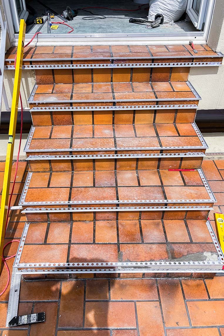 1.-BEFORE-1-Entree-avec-Microciment 1.-BEFORE-1-Entree-avec-Microciment